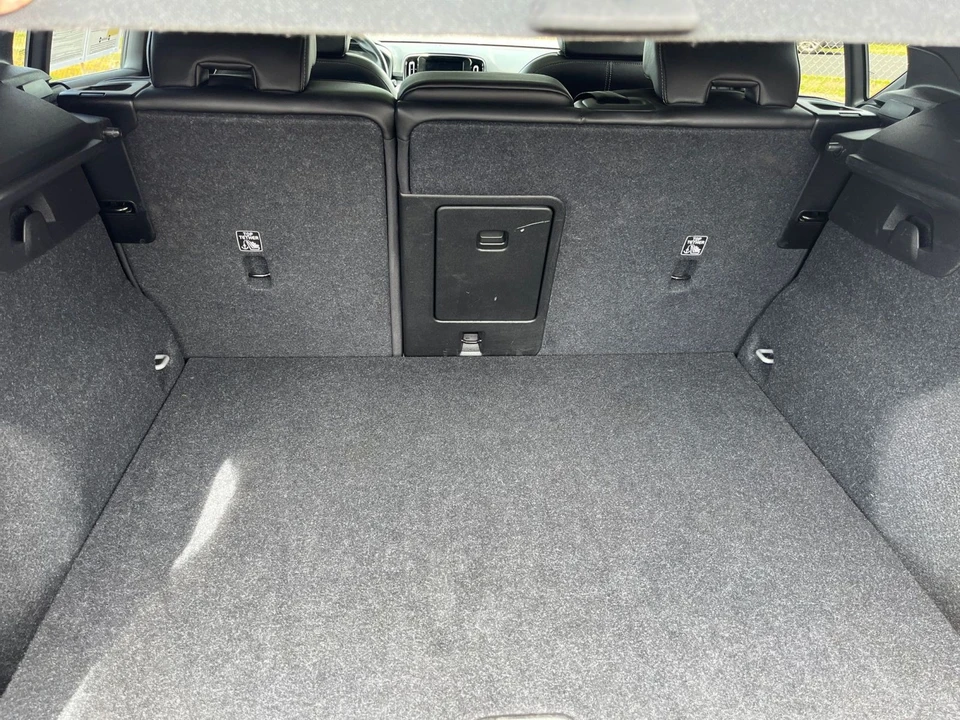 2024 Volvo XC40 - Image 31 of 31