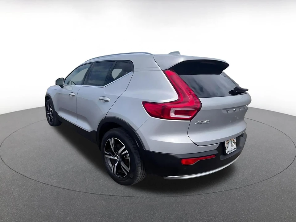2024 Volvo XC40 - Image 11 of 31