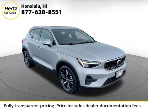 2024 Volvo XC40 Core