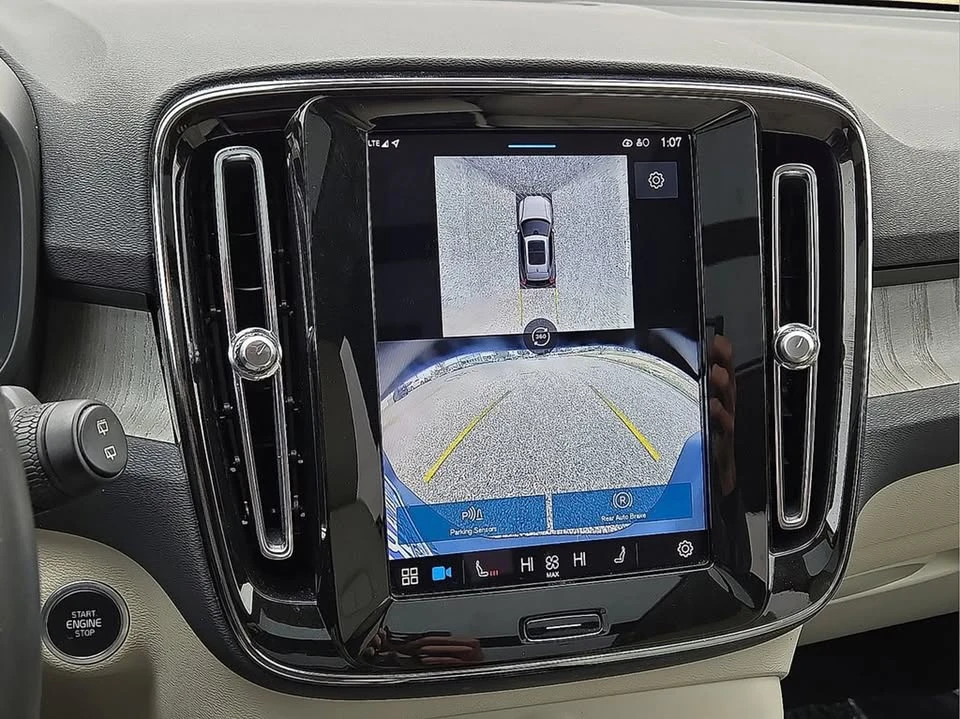 2024 Volvo XC40 - Image 8 of 8