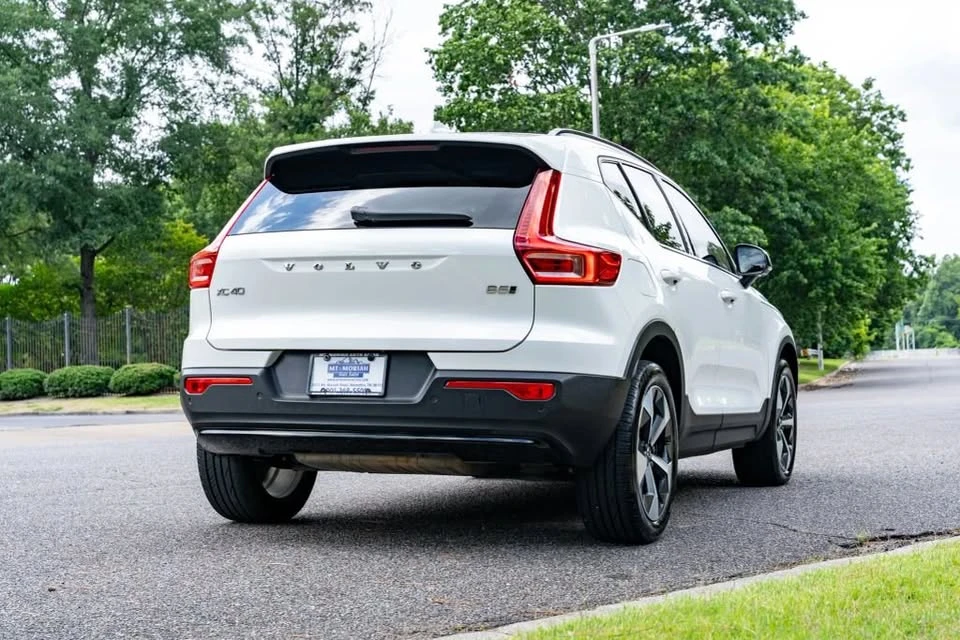 2024 Volvo XC40 - Image 6 of 6
