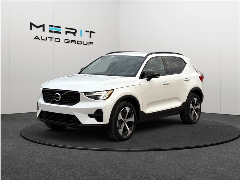 2024 Volvo XC40 - Image 4 of 21
