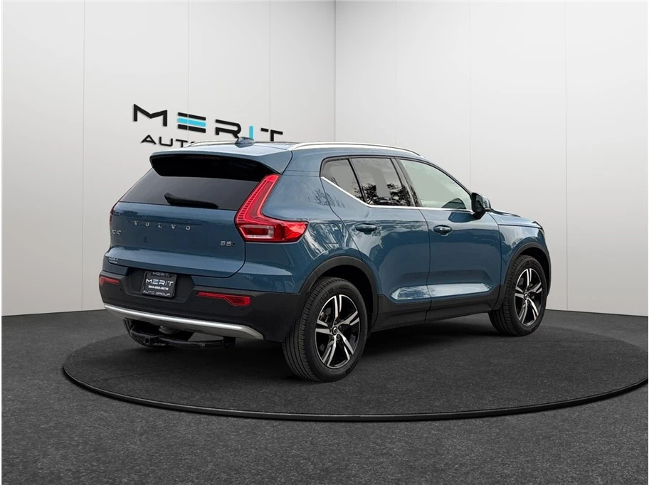 2024 Volvo XC40 - Image 8 of 21