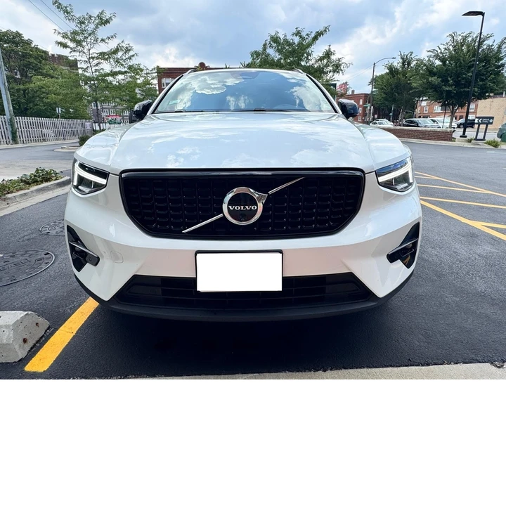 2024 Volvo XC40 - Image 5 of 20