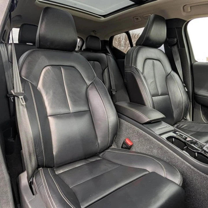 2024 Volvo XC40 - Image 11 of 16