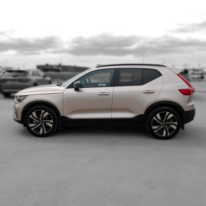 2024 Volvo XC40 - Image 6 of 16