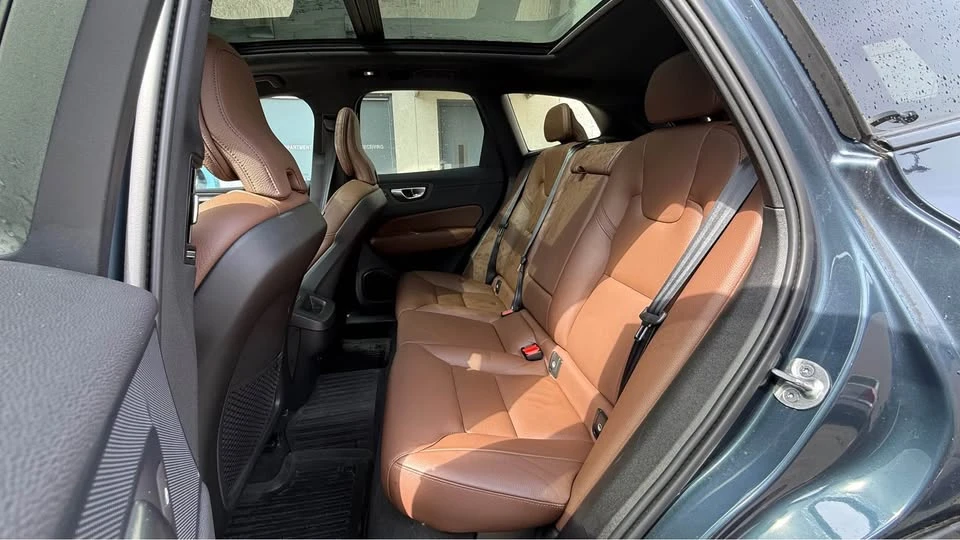 2024 Volvo XC60 2nd Gen - Image 11 of 17