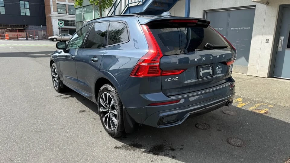 2024 Volvo XC60 2nd Gen - Image 4 of 17