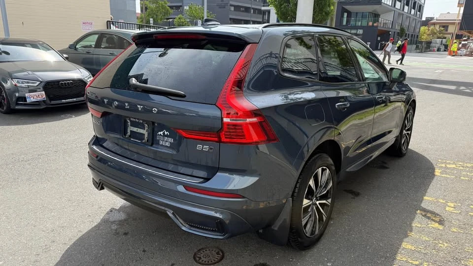 2024 Volvo XC60 2nd Gen - Image 7 of 17