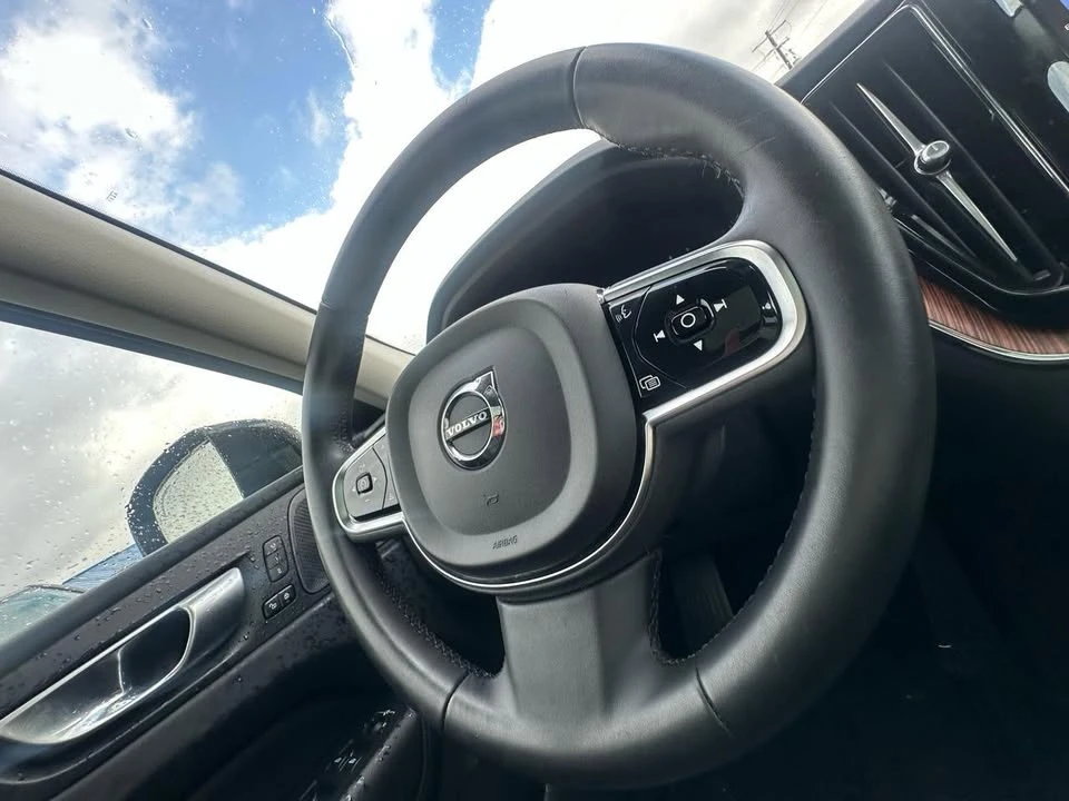 2024 Volvo XC60 2nd Gen - Image 19 of 20
