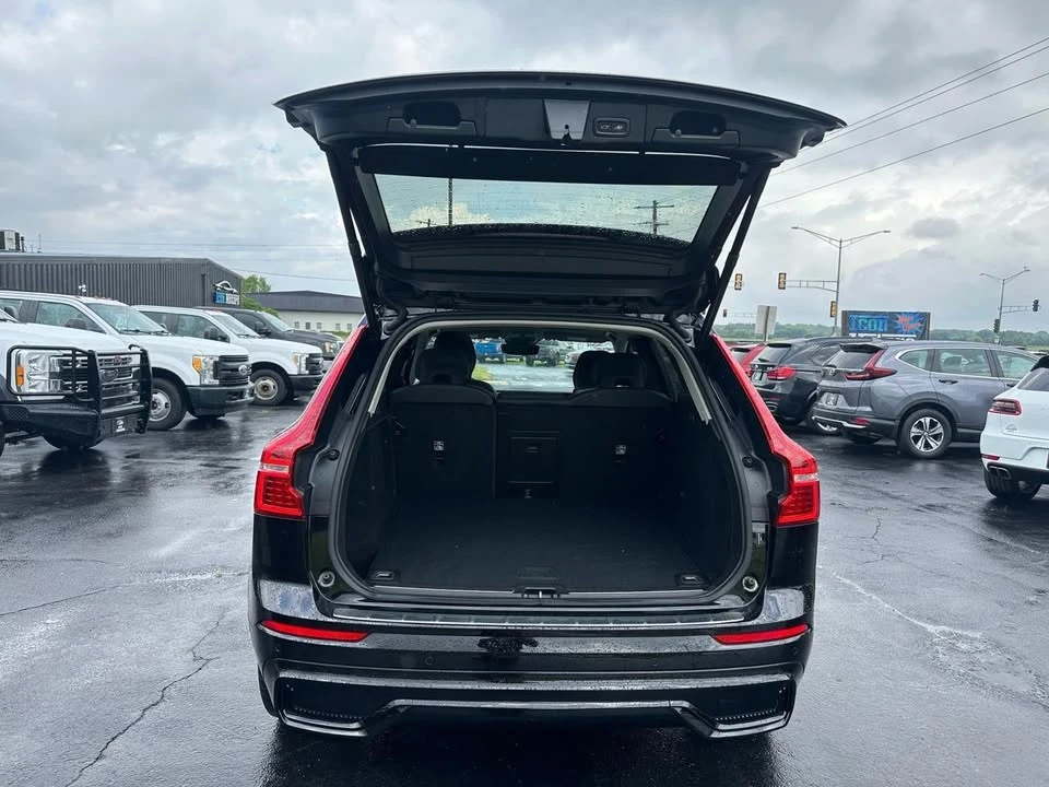 2024 Volvo XC60 2nd Gen - Image 9 of 20
