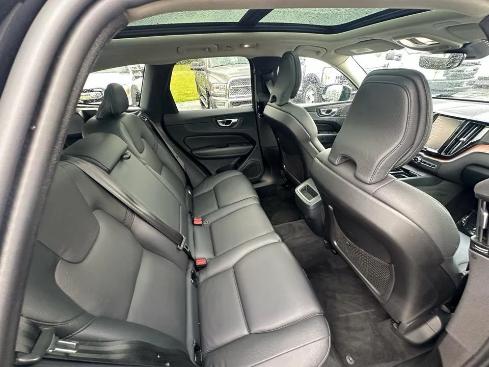 2024 Volvo XC60 2nd Gen - Image 11 of 20