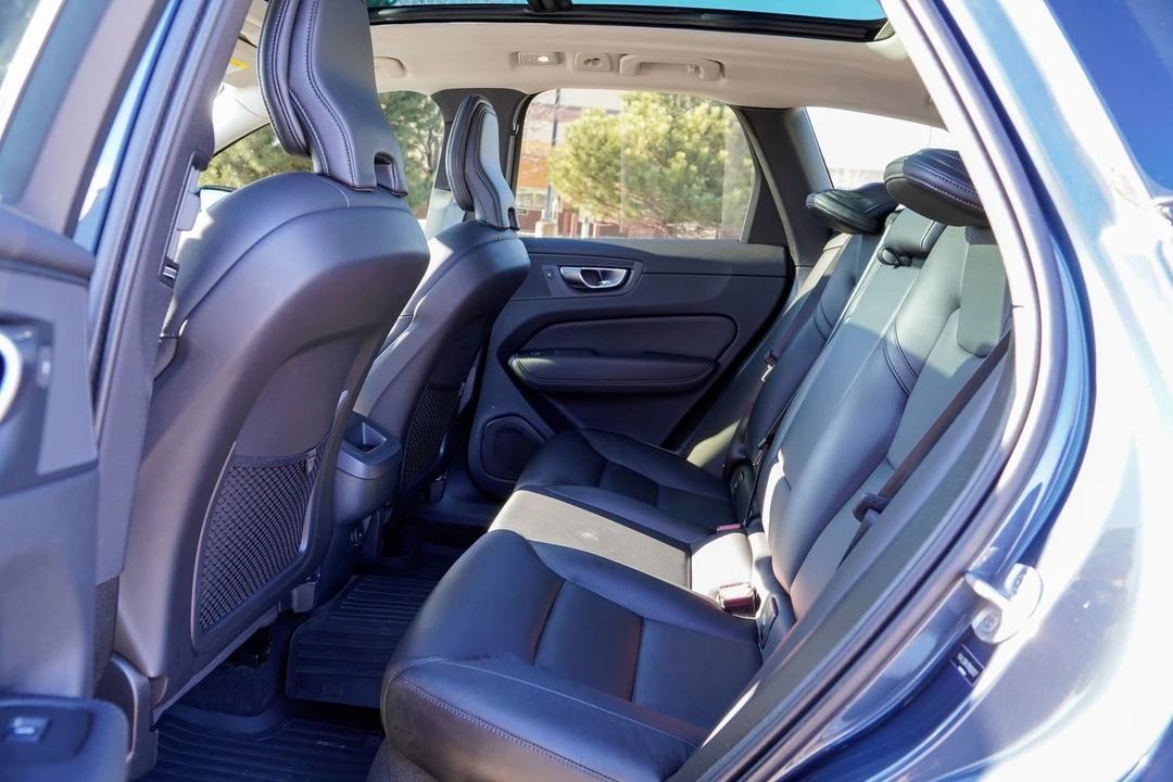 2024 Volvo XC60 2nd Gen - Image 14 of 21