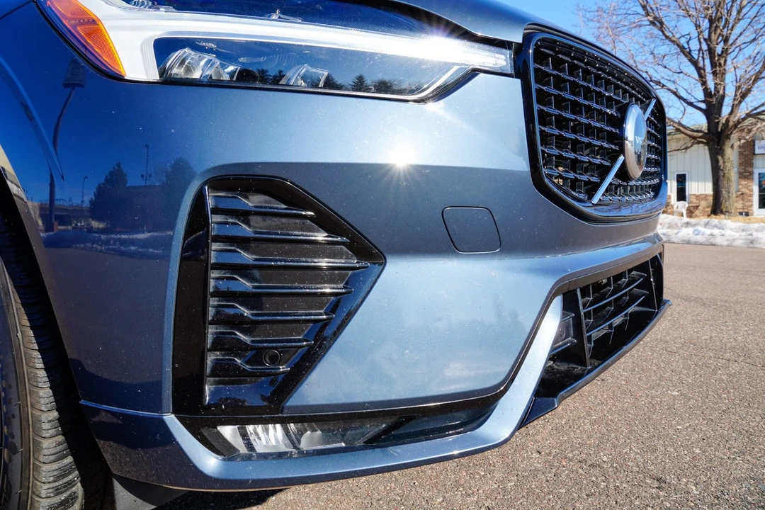 2024 Volvo XC60 2nd Gen - Image 19 of 21