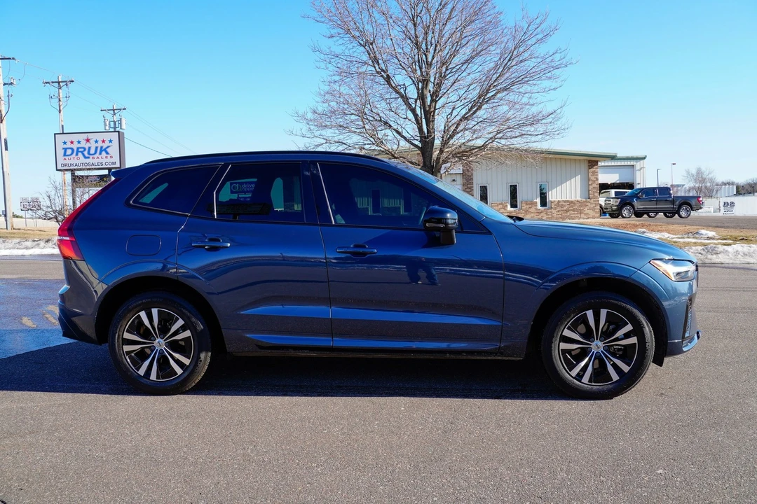 2024 Volvo XC60 2nd Gen - Image 2 of 21