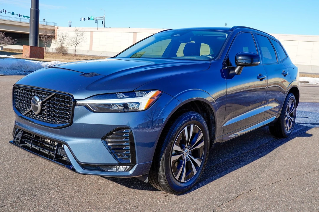 2024 Volvo XC60 2nd Gen - Image 8 of 21