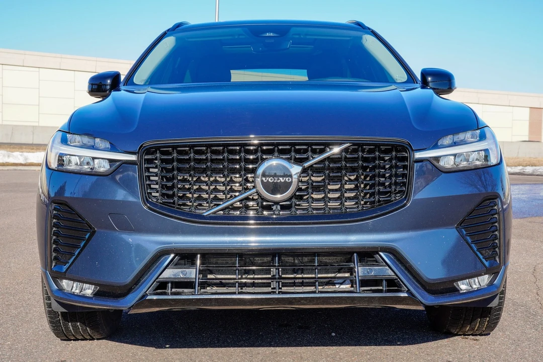 2024 Volvo XC60 2nd Gen - Image 9 of 21