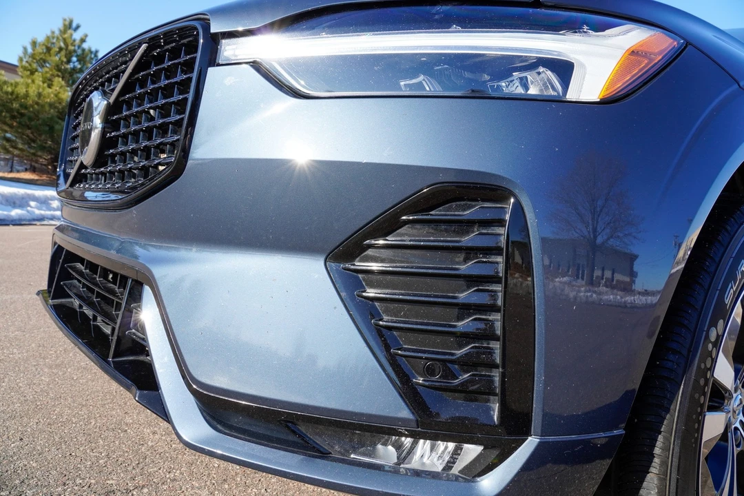 2024 Volvo XC60 2nd Gen - Image 16 of 21