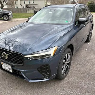 2024 Volvo XC60 B5 Plus Sport Utility 4D