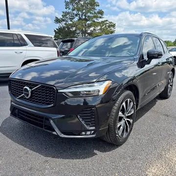 2024 Volvo XC60 B5 Plus Dark