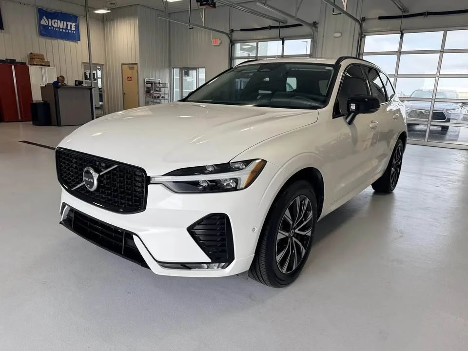 2024 Volvo XC60 2nd Gen - Image 4 of 17