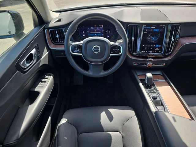 2024 Volvo XC60 2nd Gen - Image 19 of 20