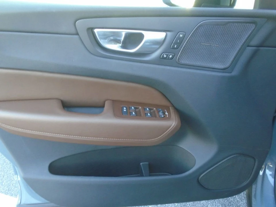 2024 Volvo XC60 2nd Gen - Image 12 of 12
