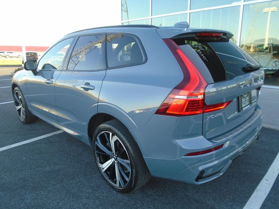 2024 Volvo XC60 2nd Gen - Image 7 of 12