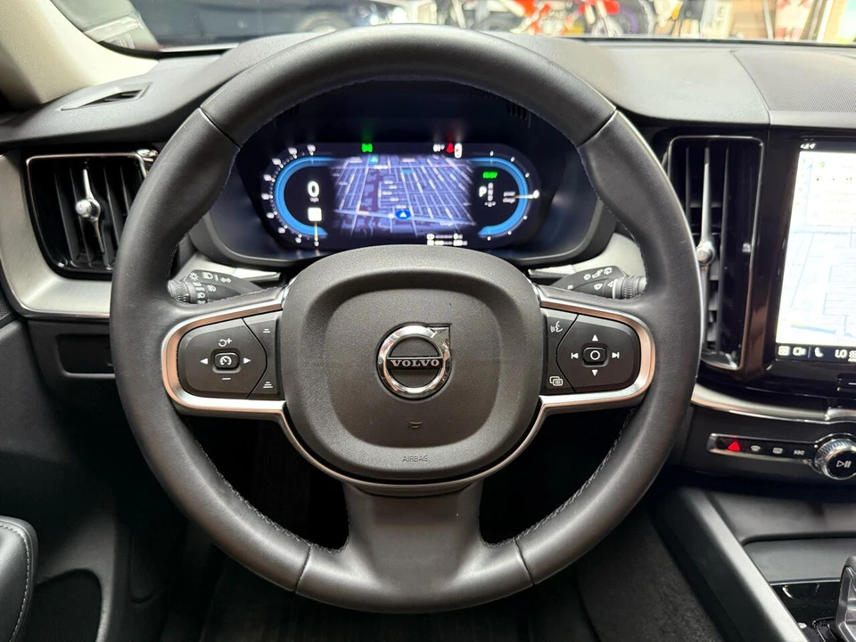 2024 Volvo XC60 2nd Gen - Image 12 of 21