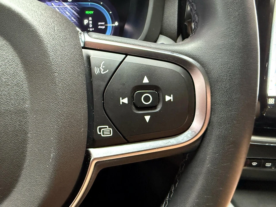 2024 Volvo XC60 2nd Gen - Image 14 of 21