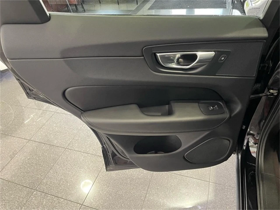 2024 Volvo XC60 2nd Gen - Image 31 of 31