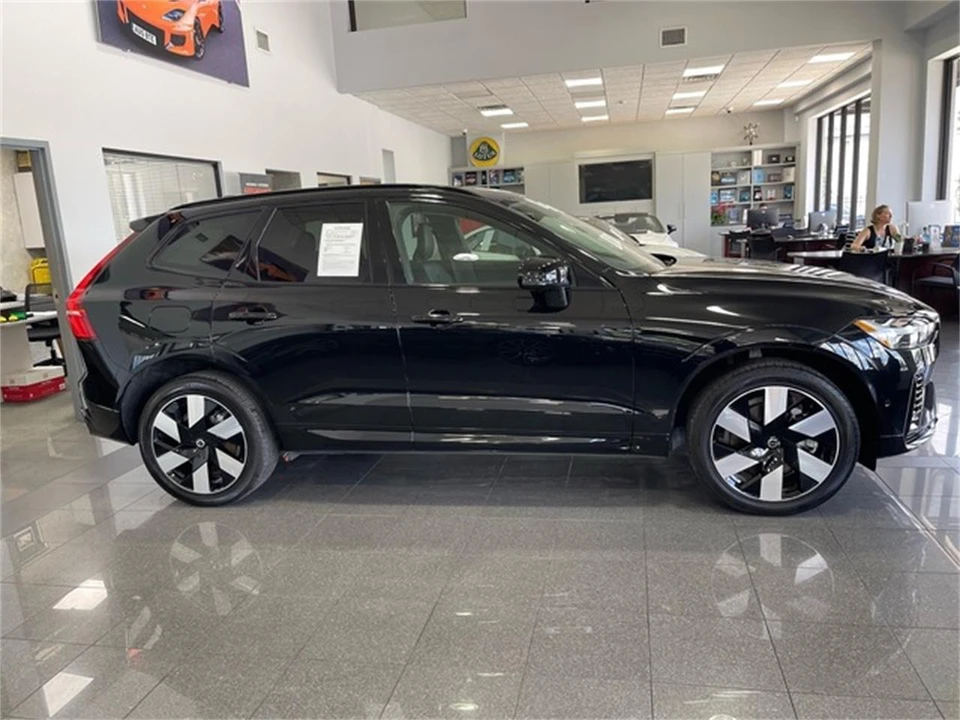 2024 Volvo XC60 2nd Gen - Image 6 of 31