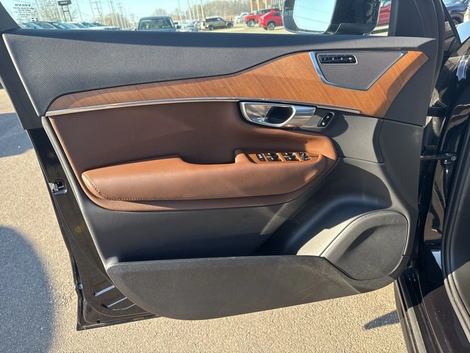2024 Volvo XC90 2nd Gen - Image 9 of 12
