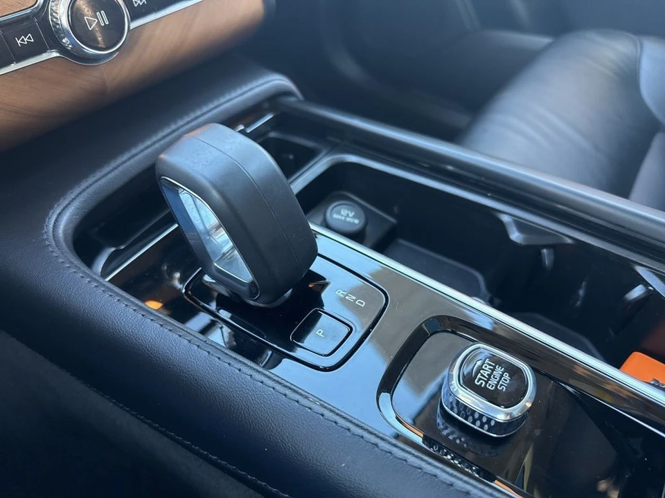 2024 Volvo XC90 2nd Gen - Image 19 of 21
