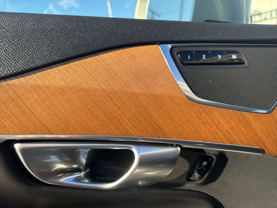 2024 Volvo XC90 2nd Gen - Image 12 of 21