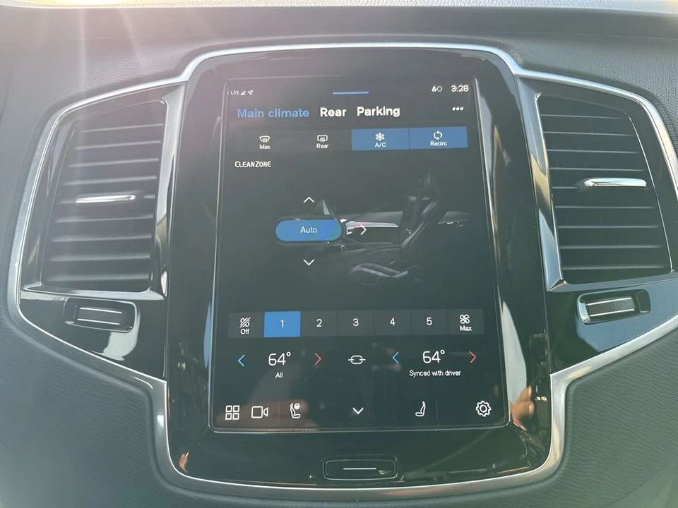 2024 Volvo XC90 2nd Gen - Image 20 of 21