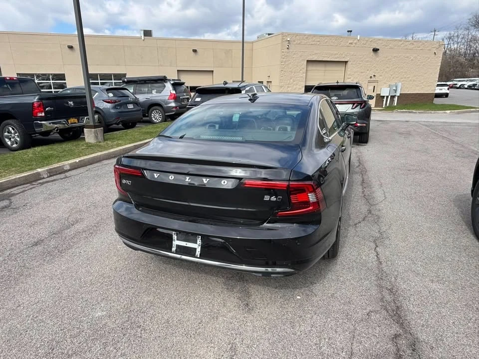 2024 Volvo S90 - Image 5 of 5
