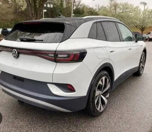 2024 Volkswagen ID.4 - Image 2 of 5