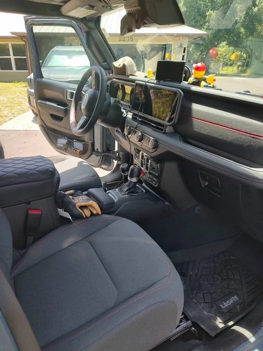 2024 Jeep JL Wrangler - Image 4 of 7