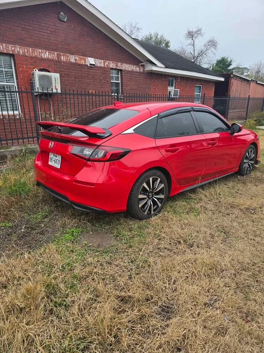 2024 Honda Civic 11th Gen - Image 5 of 10
