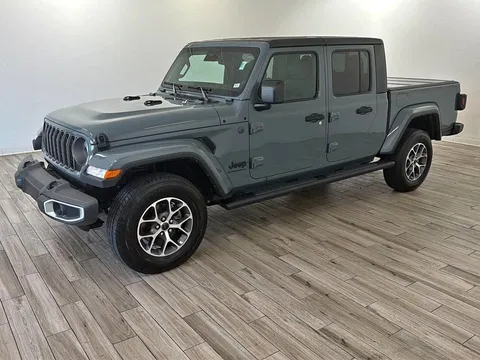 2024 Jeep Gladiator Sport S