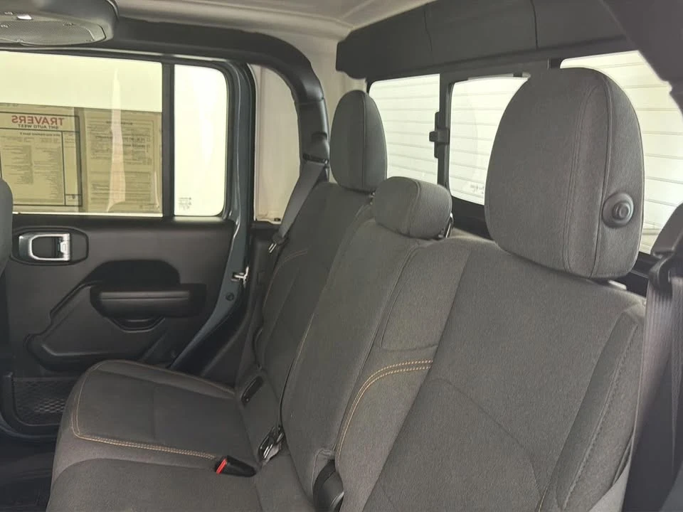 2024 Jeep JT Gladiator - Image 16 of 17