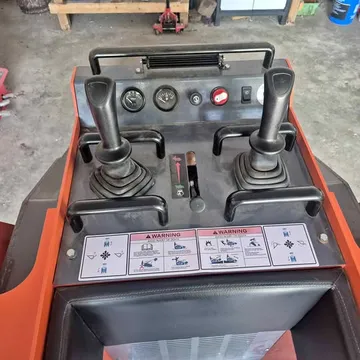 2024 Mini Skid Loader Hurricane