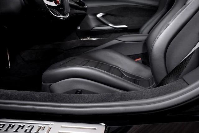 2025 Ferrari 296 GTS - Image 24 of 31