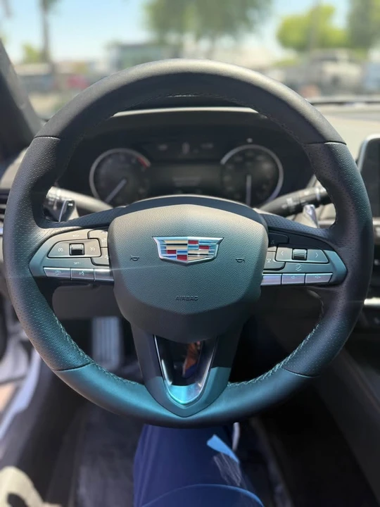 2025 Cadillac CT4 - Image 14 of 15