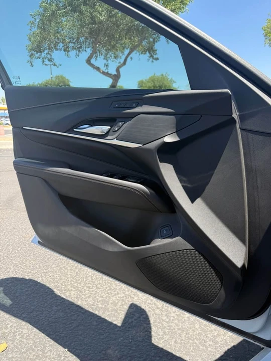 2025 Cadillac CT4 - Image 10 of 15