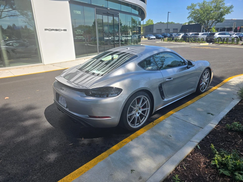 2025 Porsche 718 Cayman GTS 4.0 - Image 5 of 16