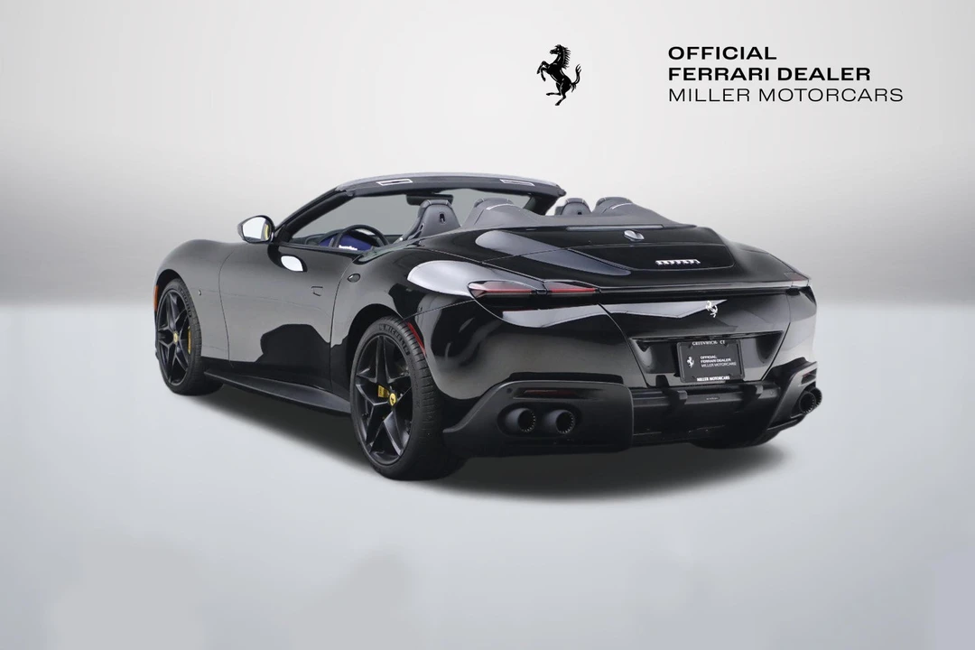 2025 Ferrari Roma Spider - Image 5 of 6