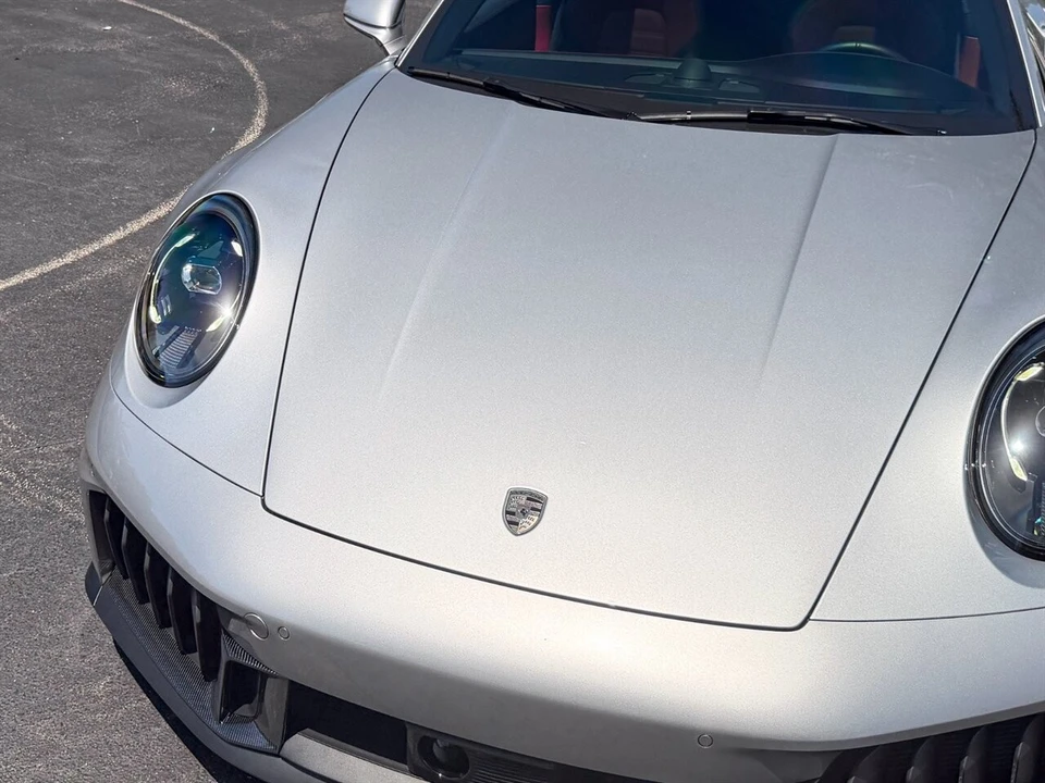 2025 Porsche 911 - Image 4 of 4