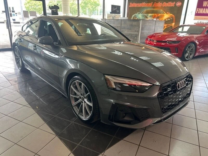 2025 Audi B10 A5 - Image 4 of 4